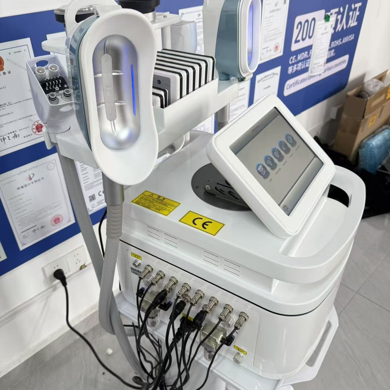 Taşınabilir 360 °   Kriyolipol - Cryolipolysis Fat Freezing Machine incelemesi ve fiyatı